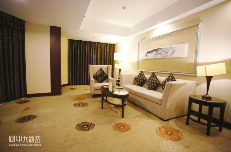 Langzhong Grand Hotel Shahepu ภายนอก รูปภาพ